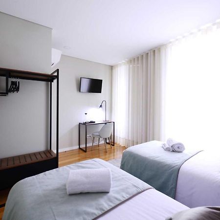 Vila De Ponte Guest House ปอนเตเดอลิมา ภายนอก รูปภาพ